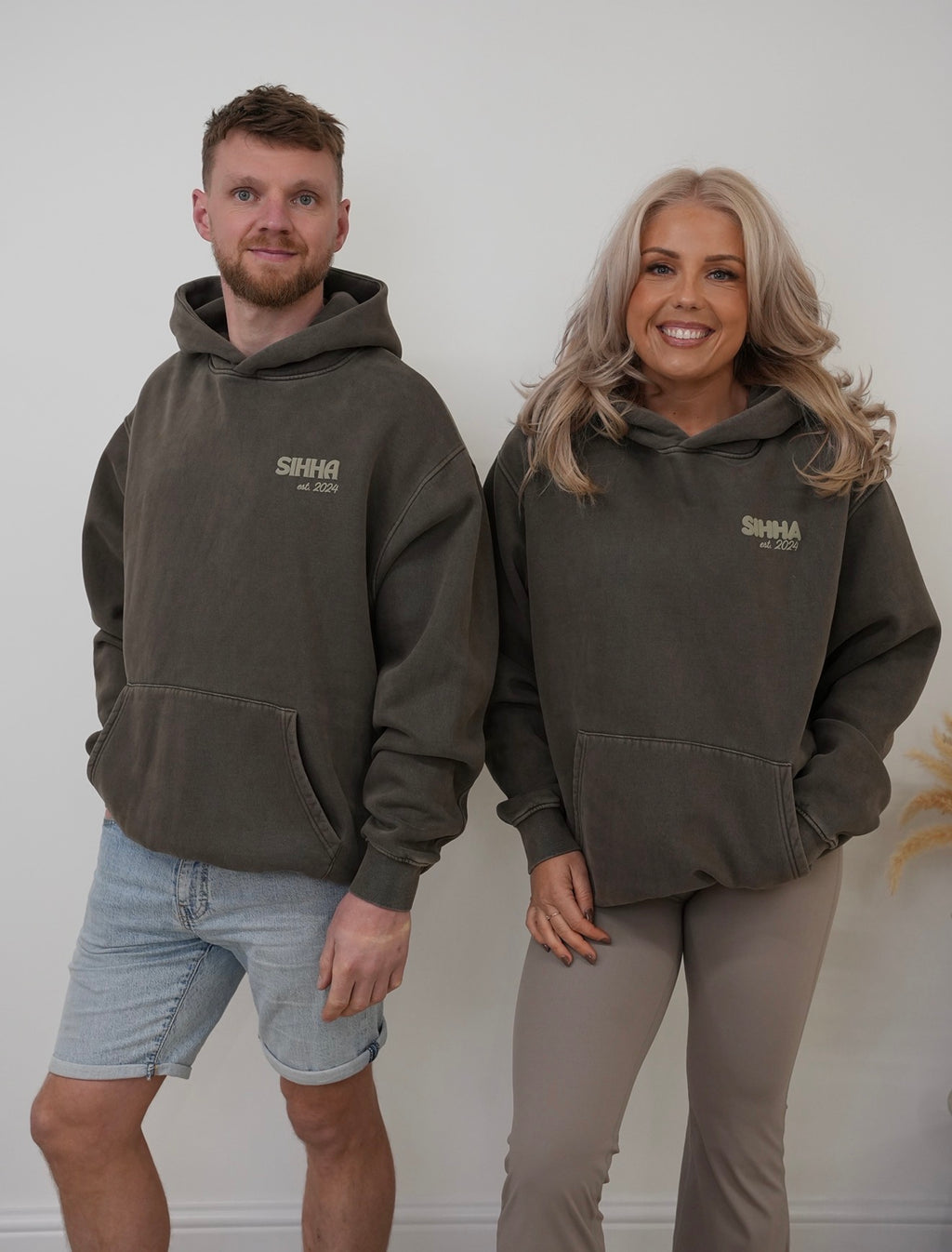 Oversized Coffee Acid Wash Hoody With Puff Print