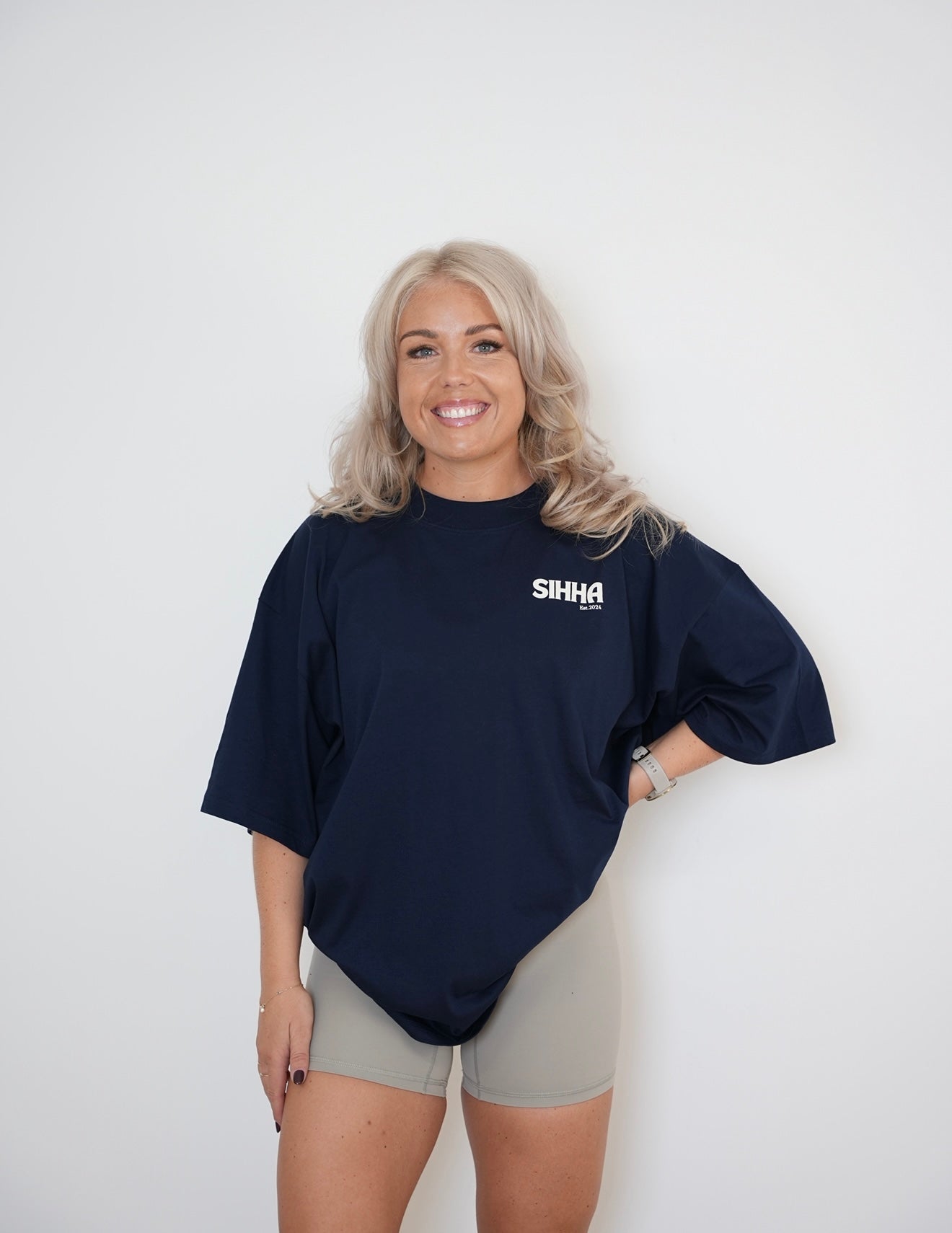 LIMITED EDITION LADIES NAVY OVERSIZED TEE 🤍