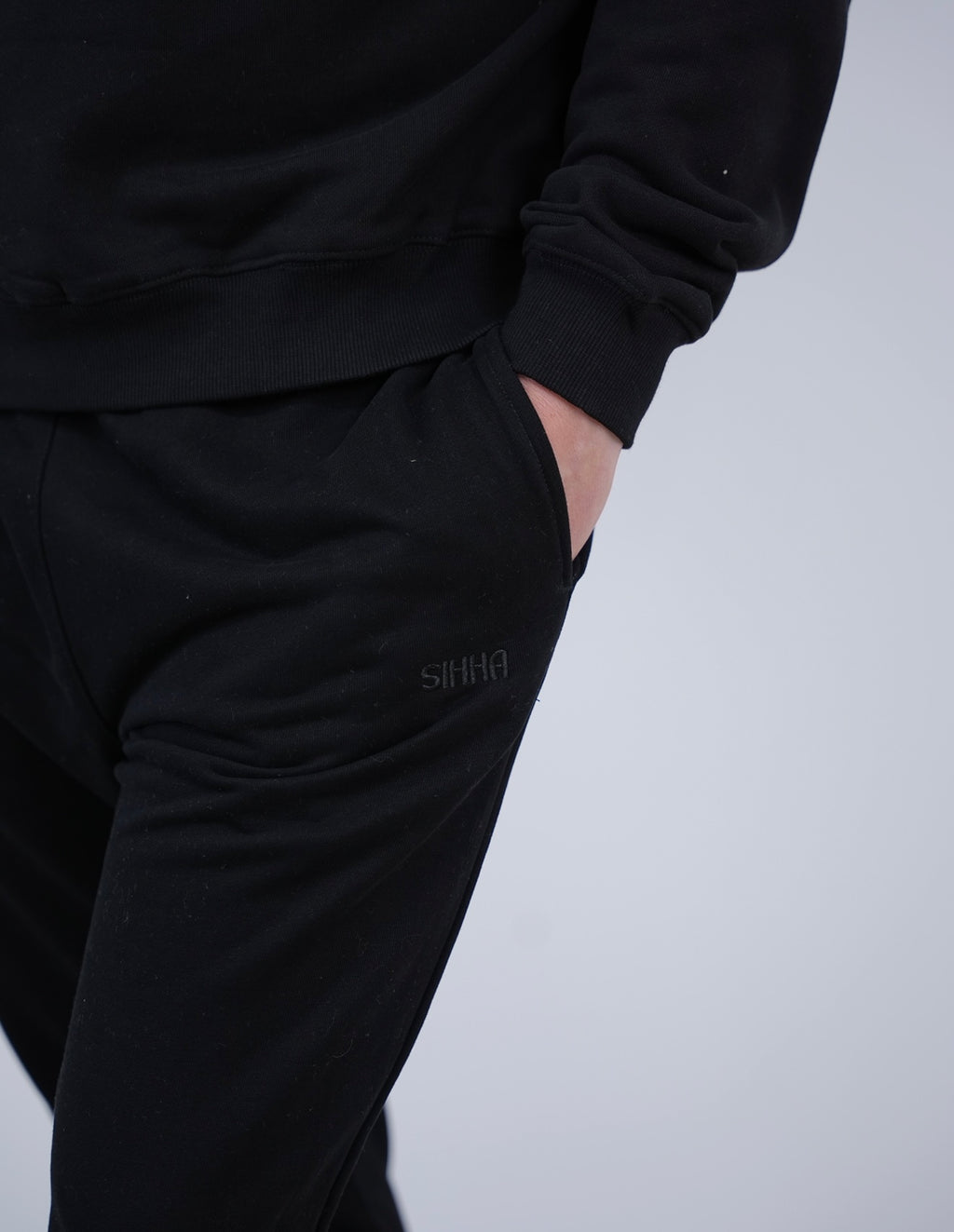 Men’s Straight Leg Jogger Black