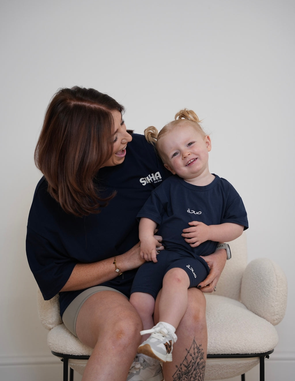 LIMITED EDITION LADIES NAVY OVERSIZED TEE 🤍