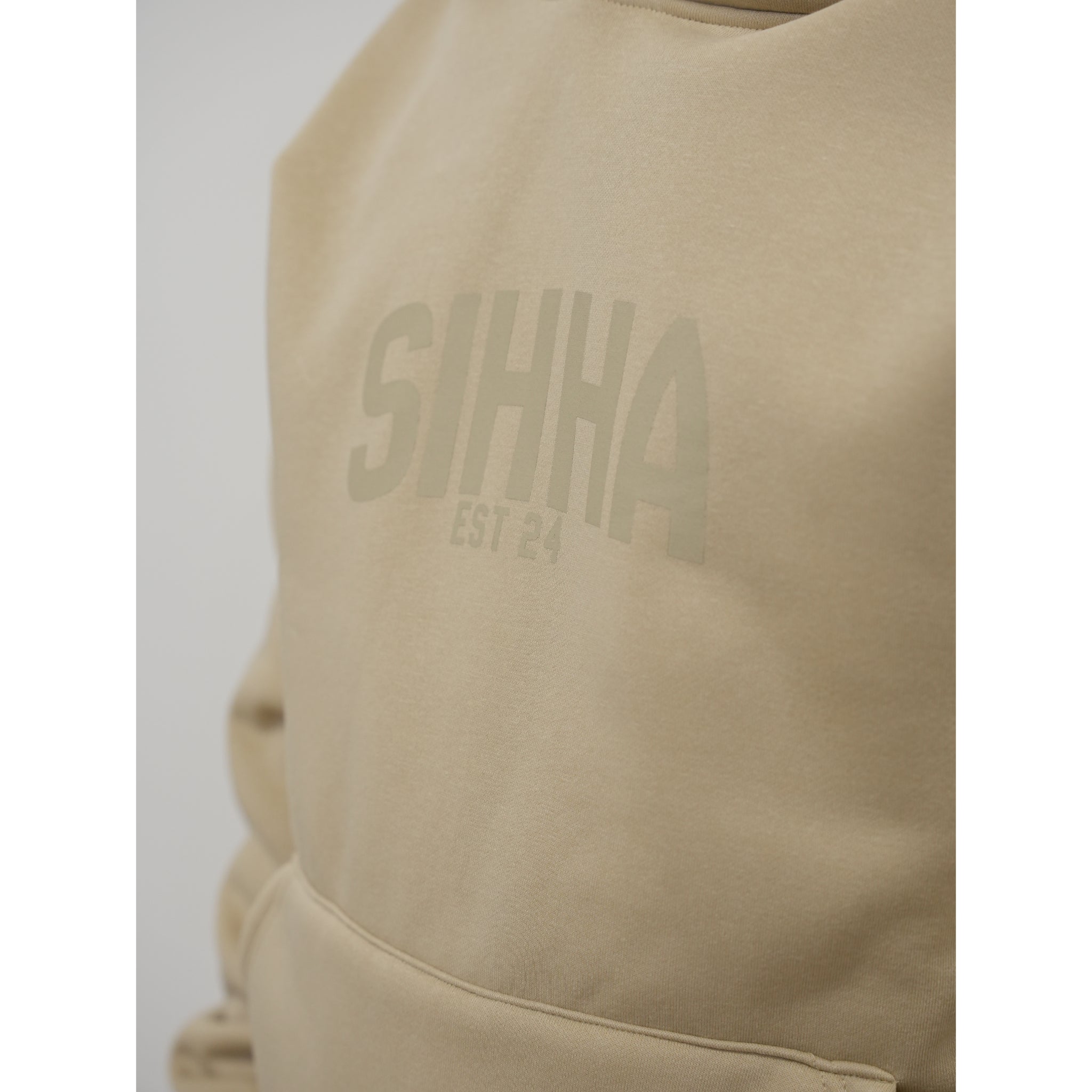 Cosy Cloud Sand with Graphic Print