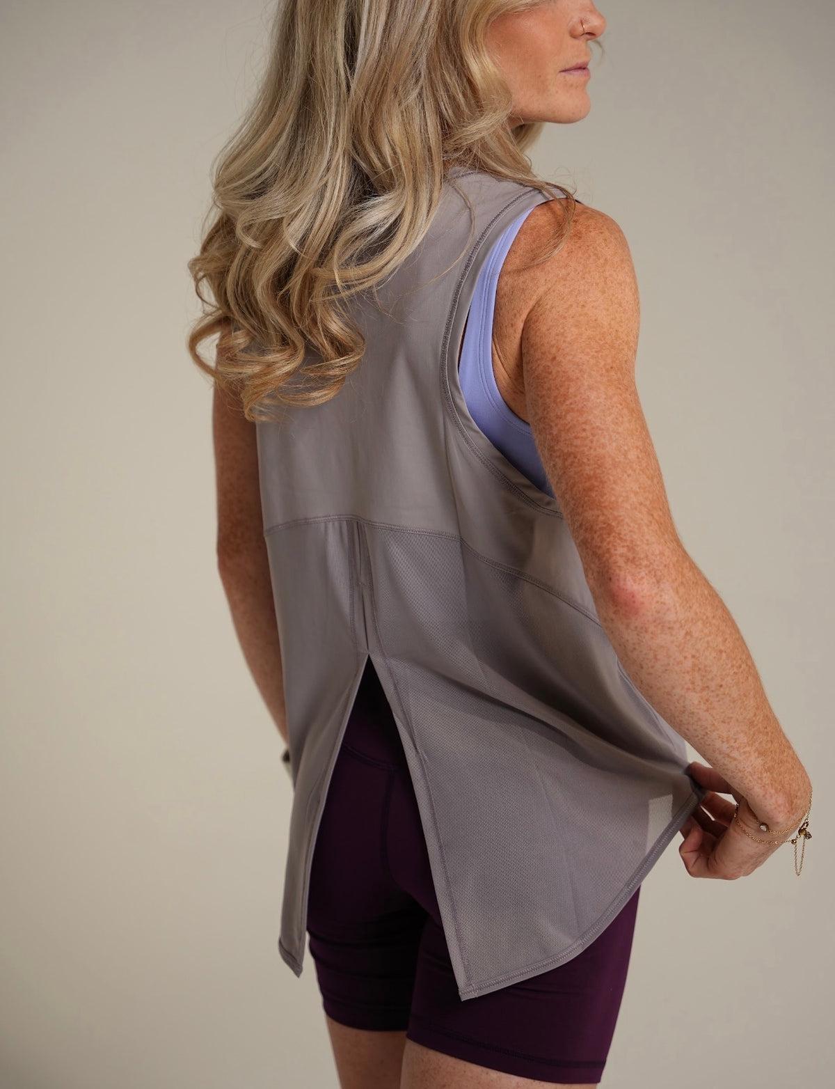Ladies Flowing Tank Lavender