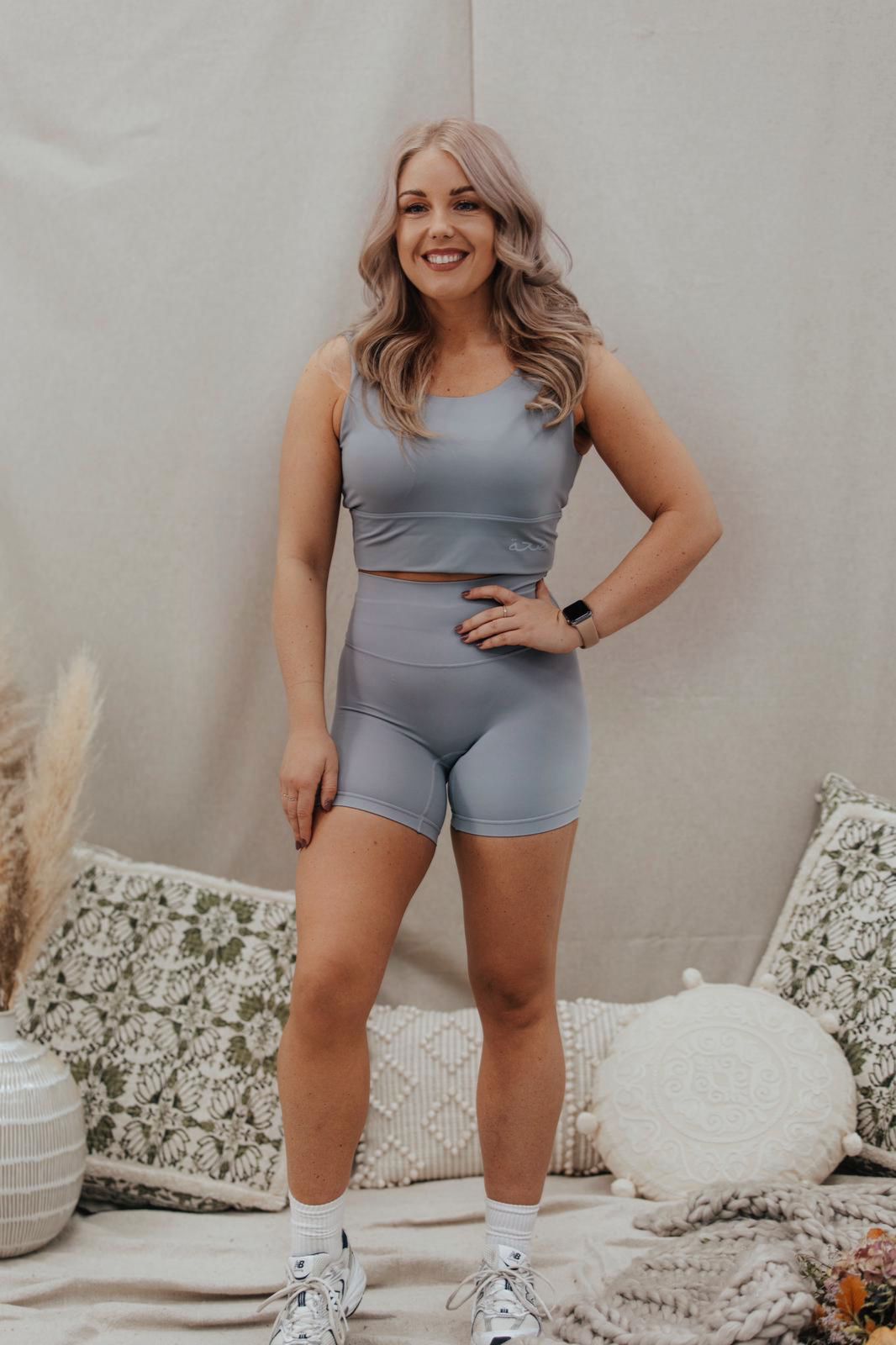 Ladies' V-Back Longline Sports Bra