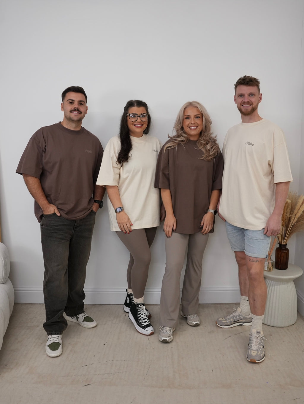 “Be the Queen of your Health” Graphic Tee - Mocha