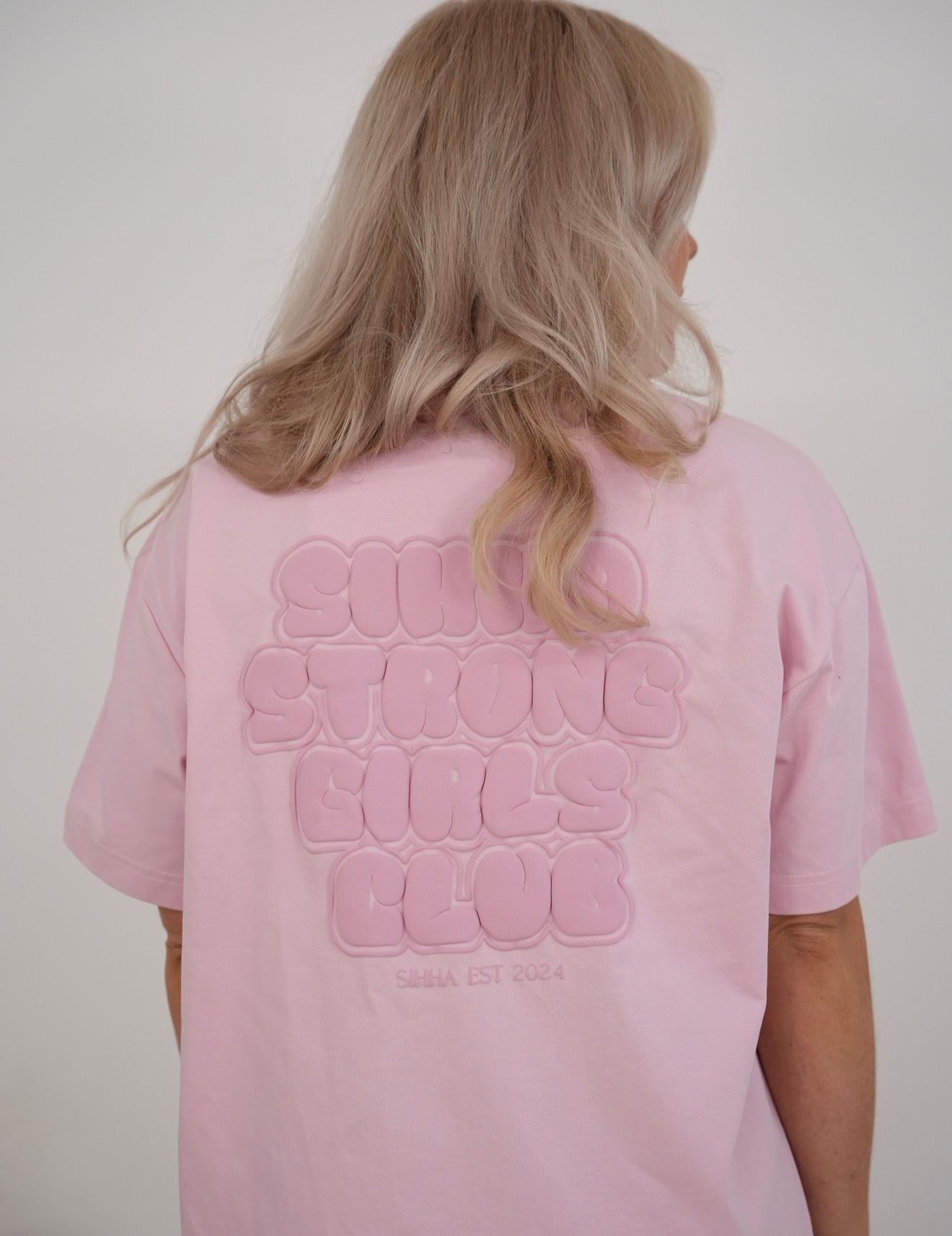 Ladies Oversized ‘Strong Girl Club’ Bubble Print Tee